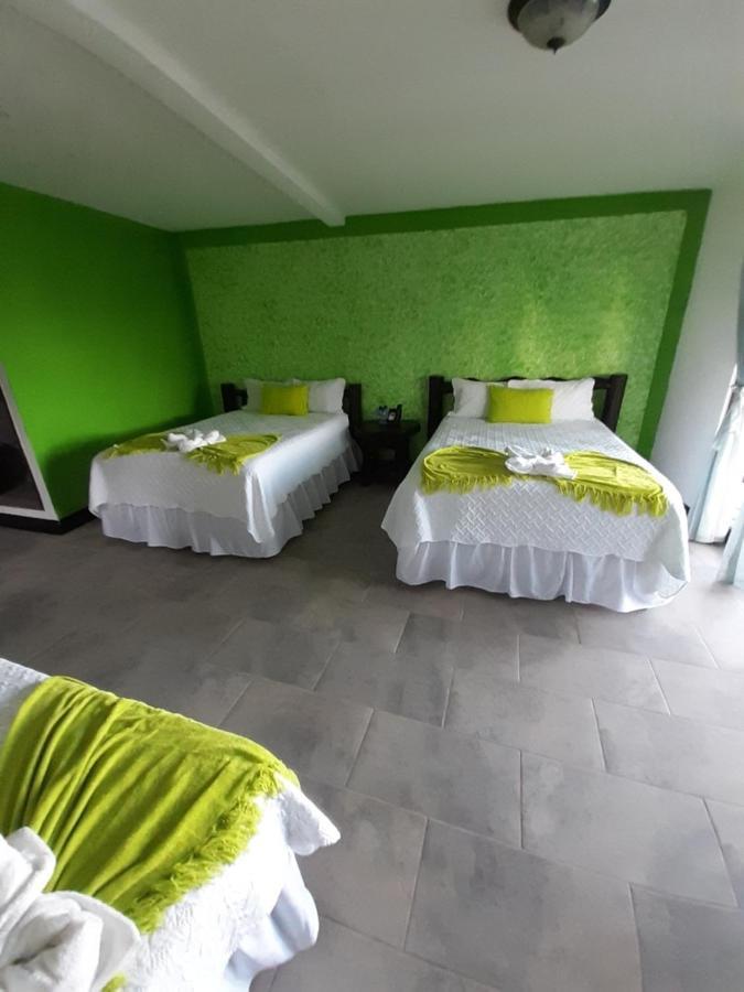 Hotel Mi Paraiso Rio Dulce Castillo de San Felipe 外观 照片