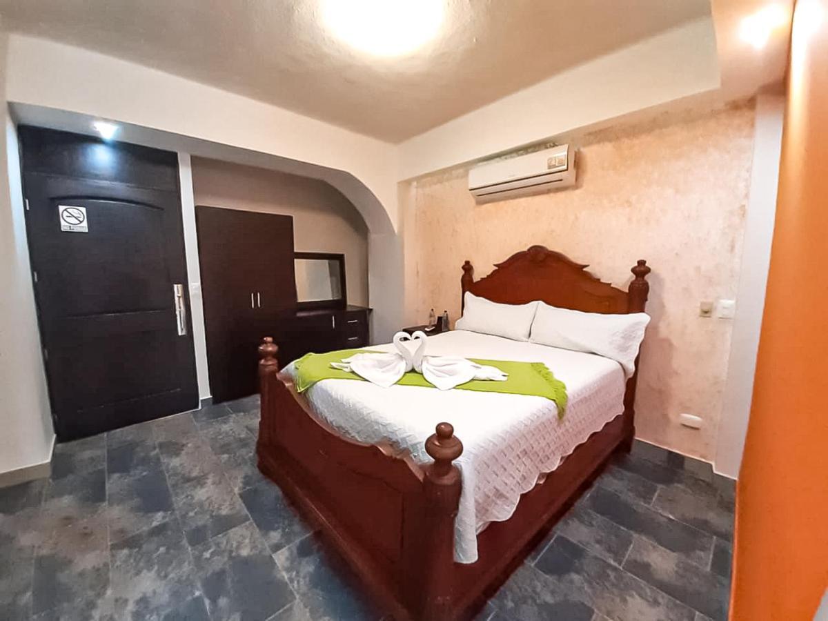 Hotel Mi Paraiso Rio Dulce Castillo de San Felipe 外观 照片