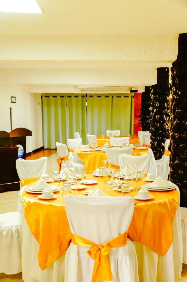 Hotel Mi Paraiso Rio Dulce Castillo de San Felipe 外观 照片