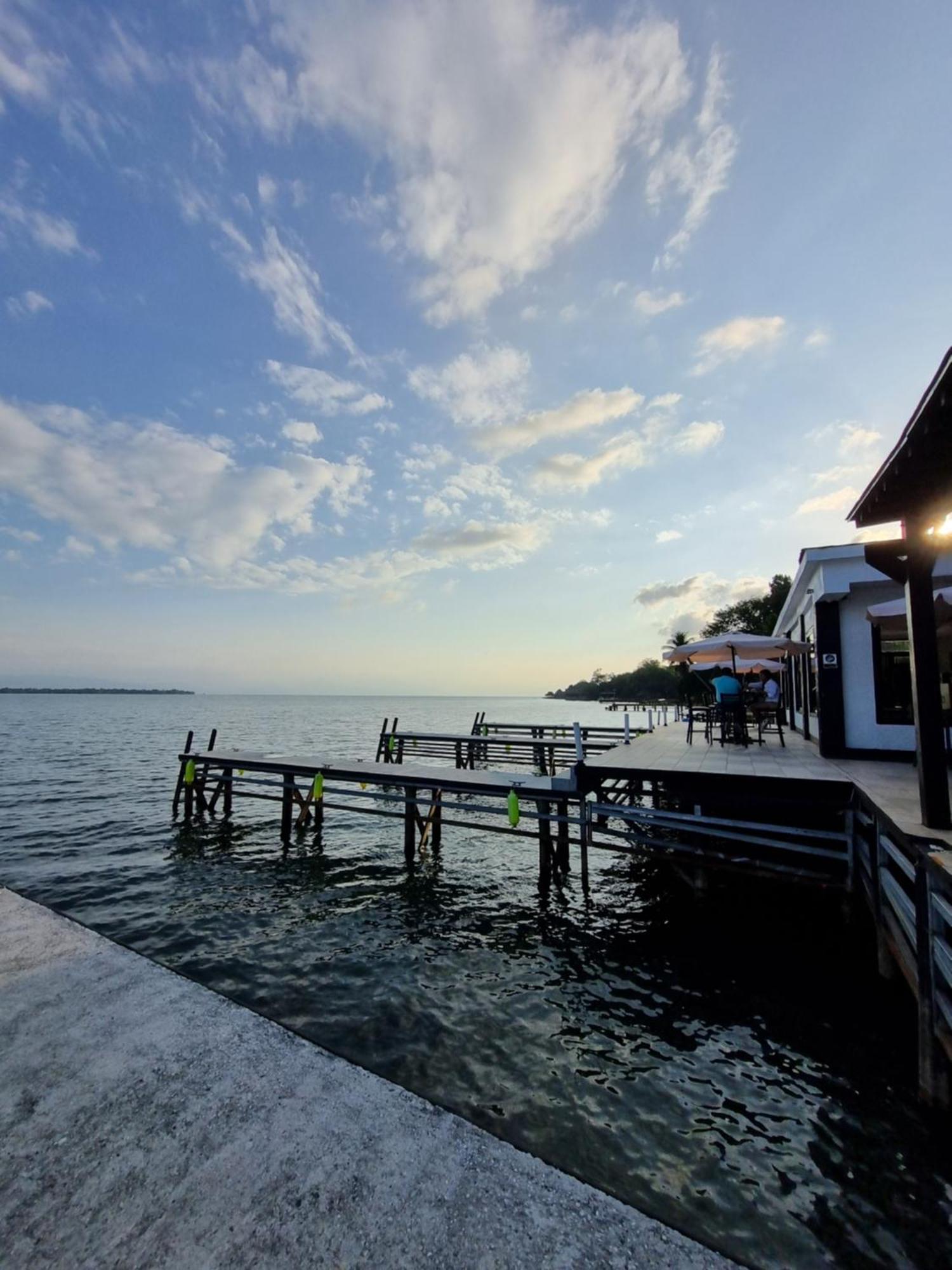 Hotel Mi Paraiso Rio Dulce Castillo de San Felipe 外观 照片