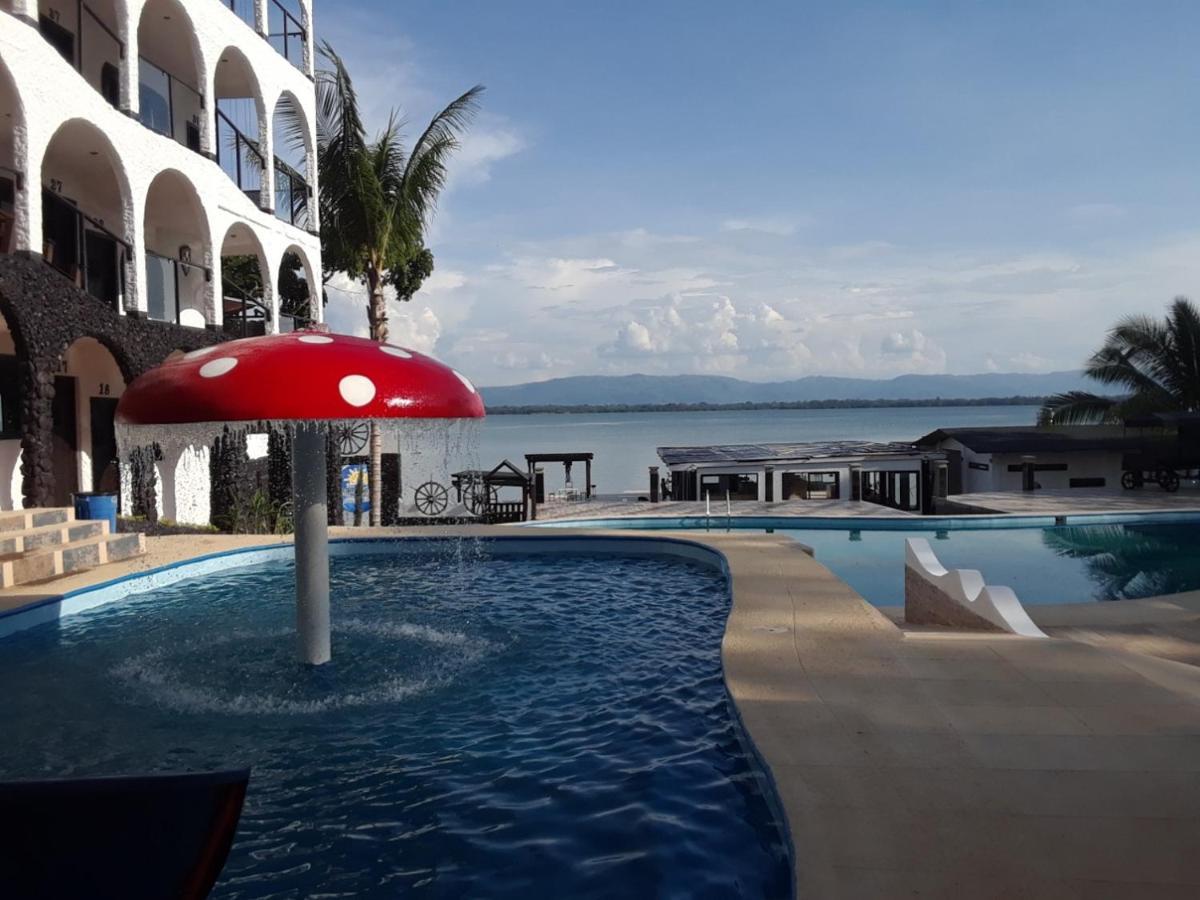 Hotel Mi Paraiso Rio Dulce Castillo de San Felipe 外观 照片