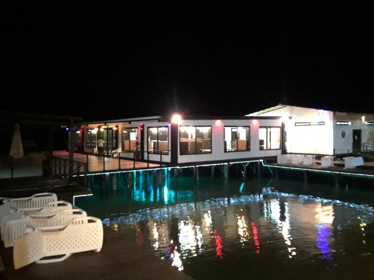 Hotel Mi Paraiso Rio Dulce Castillo de San Felipe 外观 照片